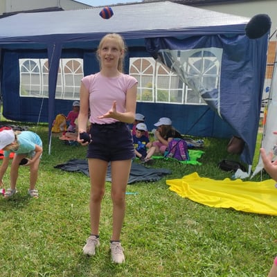 Półkolonie 2021, turnus I: Cyrkowe przygody, zdjęcie 57