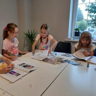 Półkolonie 2021, turnus II: Klub Młodych Detektywów, zdjęcie 124